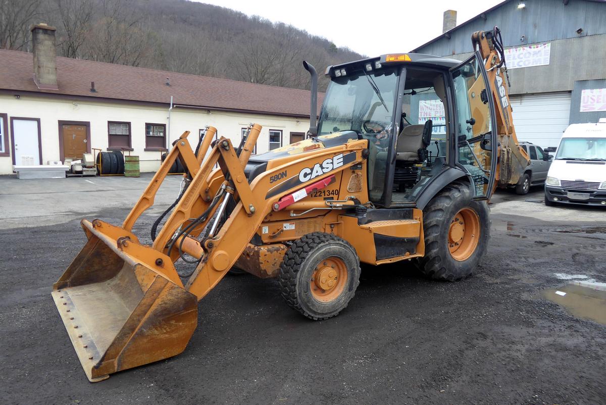 2011 Case 580N Backhoe