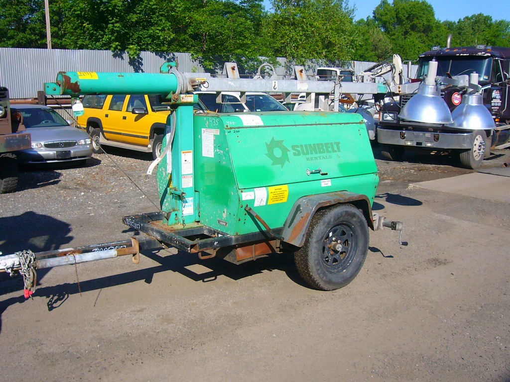 2006 Terex AL4060D1-S-4MH Light Pole