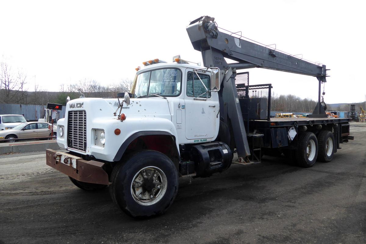 1989 Mack RD690S Tandem Axle Flatbed Crane Truck for sale by
